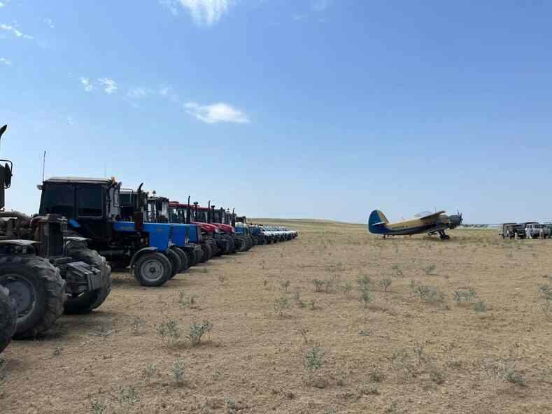 Меры,  предпринимаемые Минсельхозом РК в борьбе с саранчовыми